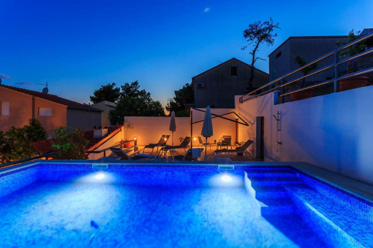 Apartments Meri Trogir Exterior photo