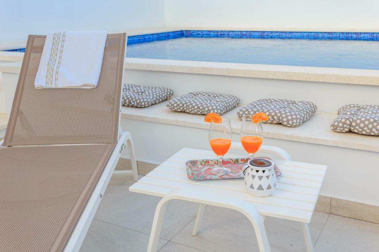 Apartments Meri Trogir Exterior photo
